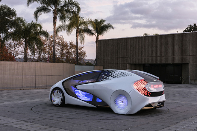 Toyota Concept-i