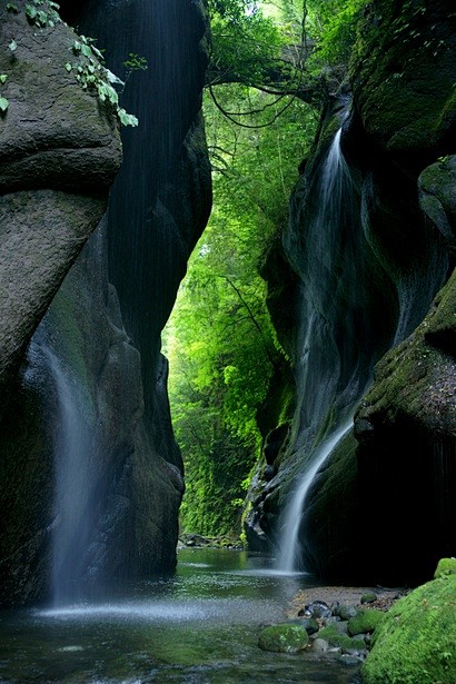 Yufugawa gorge, Oita...