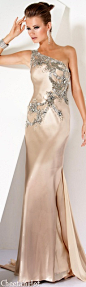 #evening dresses                               ======== http://url.cn/FsrXif