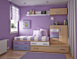 淡淡的紫色背景墙，配同色的壁画和床品和靠包，以及原木色的家具，显得温馨舒适。