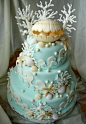 蓝色海洋系列蛋糕，珊瑚，海星，贝壳，海胆和海马为你点缀，让你婚礼吹起海洋的风。