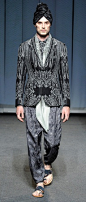 Etro Man Spring Summer 13 Runway Show