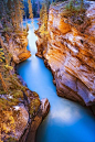 Athabasca Falls, Jasper, Alberta, Canada: 