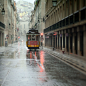 35PHOTO - Paulo Flop - In Lisbon rain.