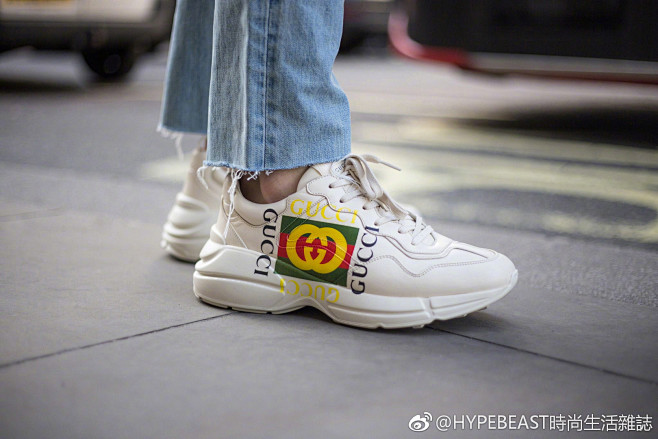 HYPEBEAST時尚生活雜誌的照片 -...