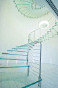 楼梯  ·  玻璃 ​​​​