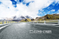 empty asphalt road with beautiful snow mountain - 图虫创意图库正版图片,视频,插图,微博微信公众号配图,自媒体素材