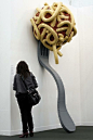 Claes Oldenburg,Coosje van Bruggen - Leaning Fork with Meatball and Spaghetti II 1994: 