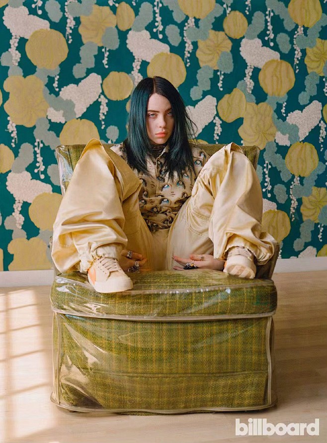 碧梨billieeilish登上billboard杂志最新一期封面及写真释出eme401148