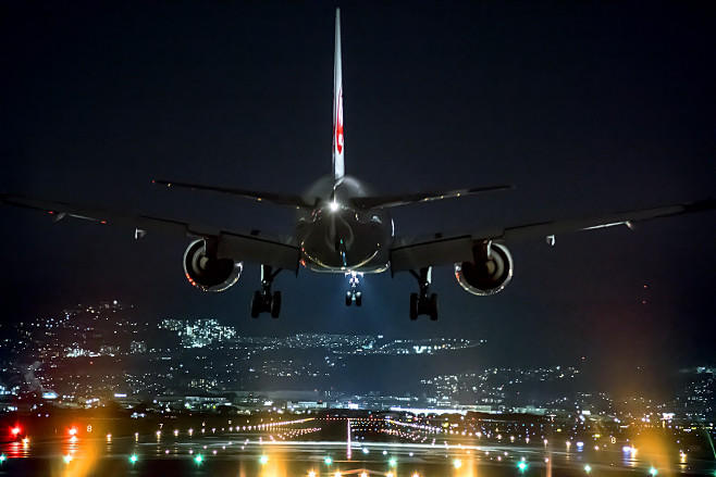 日本大阪机场 — 夜景
