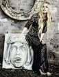 Avril Lavigne<br/>