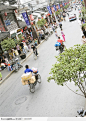 上海景观-骑车卖货物的人