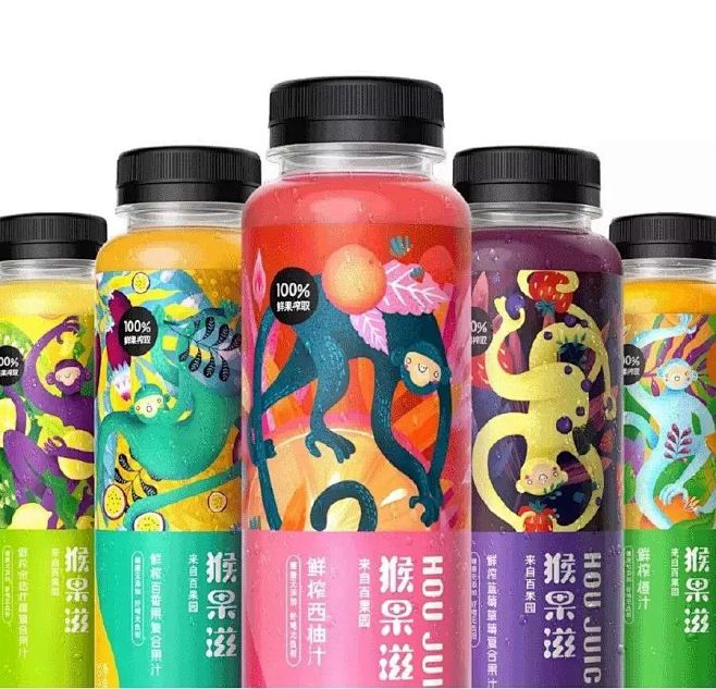 百果园推出瓶装果汁，包装设计也玩网红插画...