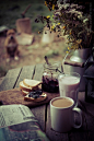 breakfast in the garden