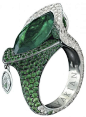 New Focus On | Emerald Diamond Ring