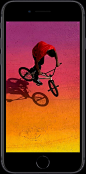iPhone XR : iPhone XR 采用全面屏设计，配备全新 Liquid 视网膜显示屏，这是 iPhone 迄今最先进的 LCD 屏。它还拥有原深感摄像头、面容 ID，以及新一代芯片 A12 仿生。