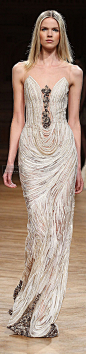 Glamour gown..Tony Ward Fall-winter 2014-2015 via: 