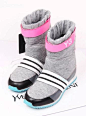 2013冬季最新款韩版雪地靴 棉靴子拼色条纹保暖短靴 休闲女靴-淘宝网