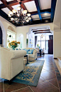 古典温馨风格260平四居别墅客厅沙发茶几地毯装修效果图