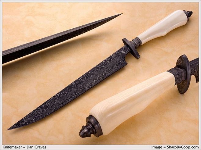 custom knives | Bowi...
