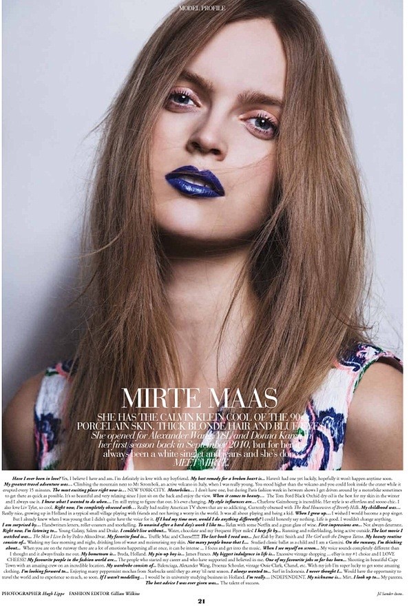 Blue lips on Mirte M...