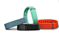 Fitbit Flex是Fitbit公司最新发布的无线运动睡眠追踪器，也是Fitbit One的升级版。颠覆性的腕带造型，功能强大，更富活力，深受年轻朋友和都市白领的喜爱。同时支持蓝牙4.0，并可通过蓝牙将数据直接同步到你的 iPhone4S、iPhone5、iPad3和iPad4.如果你使用的是Android手机，也不用失望，官方正在进行应用更新，到时将提供更完整的数据视图，与你的Android设备直接同步。@北坤人素材