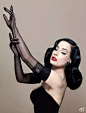 风情万种的复古舞娘 Dita Von Teese 蒂塔·万提斯