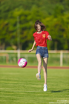 徐润锋采集到美女