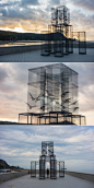 Edoardo Tresoldi使用金属丝网创造了令人惊叹的#sculptures。 在意大利卡梅罗塔的#meetingdelmare中可以看到更多令人难以置信的#installation。