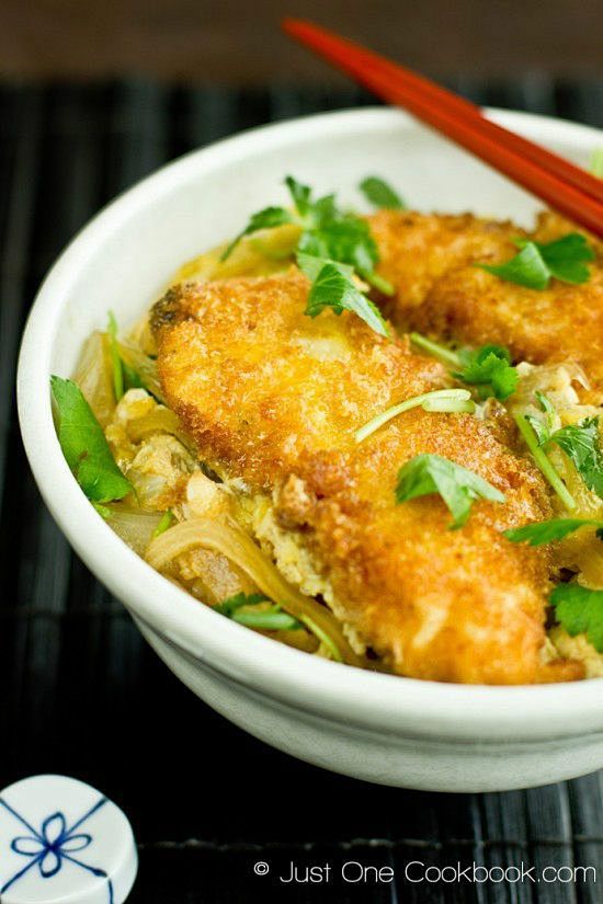 炸鸡扒丼