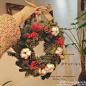 年末手拿红果、松塔、棉花编织的圣诞花环向着星星许愿，所有的愿望都会实现#法式花艺##韩式花艺##沈阳花店#