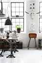 Interior design: Dining room, modern, industrial chic, old furniture and white walls, great space and lighting!