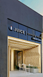 Juice Served Here, por A-Industrial Design Build: 