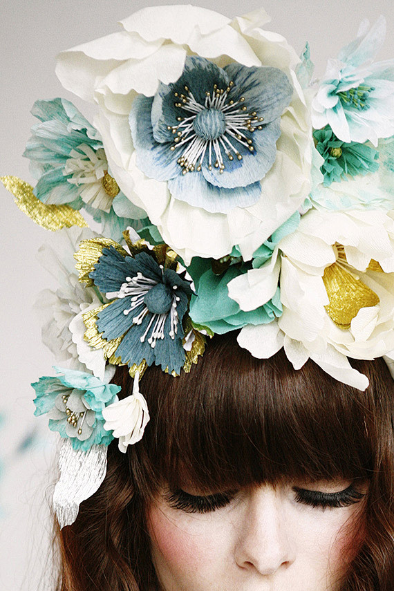 Fashion and flower w...