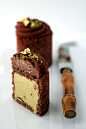 chocolate and pistachio mousse cake