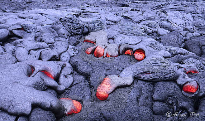夏威夷基拉韦厄火山岩浆
Mystical...