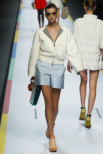 Fendi2013春夏高级成衣发布秀_2...