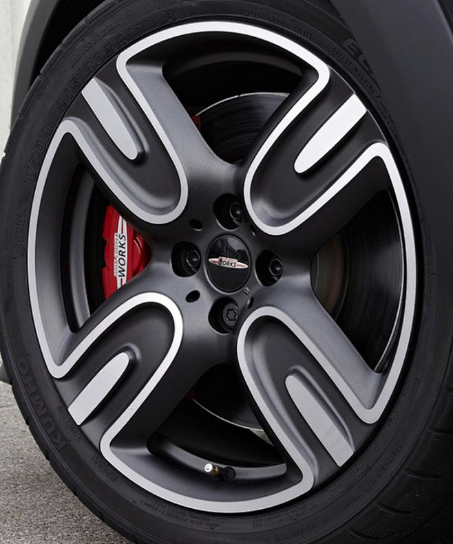 car exterior, wheel