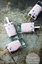 Blueberry Greek Yogurt Popsicles | Creme De La Crumb