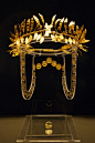 Gold wreath of a Thracian aristocrat (ca. 4th century BCE) from Golyamata Mogila (Bulgaria)