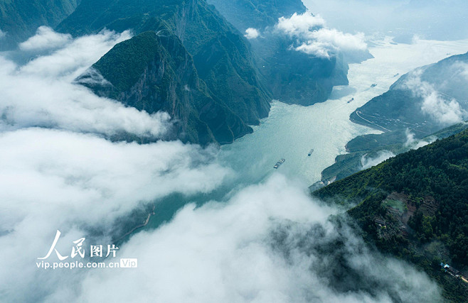 湖北秭归：长江三峡生态美