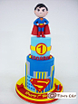 Superman cake by Planet Cake