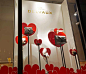 DELVAUX VALENTINE WINDOW: Lovely devotion 