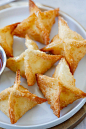 Crab Rangoon - BEST and EASIEST crab rangoon recipe with cream cheese and wonton wrapper. Quick, fool-proof and MUCH better than Chinese takeout!! | rasamalaysia.com
