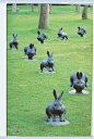 玻璃钢仿真小兔子雕塑园林景观动物雕塑城市小区广场公园铸铜雕塑-淘宝网