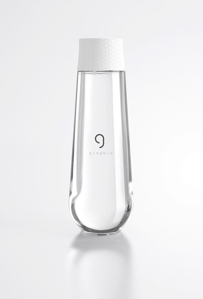 白——简约矿泉水瓶体设计