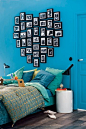 #家居#2012女生卧室照片墙……如果换成粉色的就好了……
