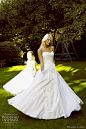 2011 wedding dresses by British Designer Phillipa Lepley 