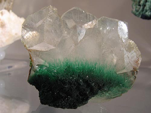 mineralists:

Calcit...