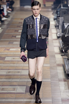 太平洋时尚网采集到2014春夏巴黎男装周